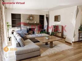 Dúplex con potencial en la avenida de Irún - ¡Crea tu hogar ideal adaptando cada espacio! photo 0