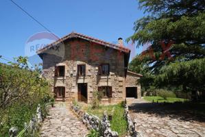 GRAN OPORTUNIDAD CASA CON TERRENO photo 0