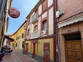 En venta casa en el centro de Olmedo!! photo 0
