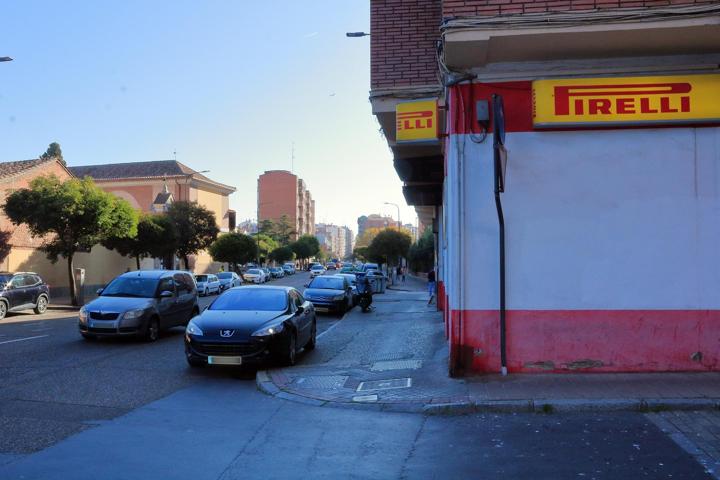 ESTUPENDO PISO DE 4 HABITACIONES RECIÉN REFORMADO EN EL CENTRO photo 0