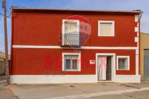 Una joya reformada lista para entrar a vivir..! en Villamayor de Campos (Zamora) photo 0