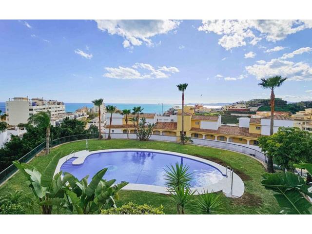 PISO TOTALMENTE REFORMADO EN TORREQUEBRADA photo 0