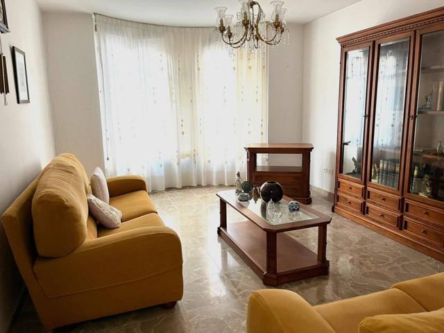 Casa adosada en venta en Onda photo 0