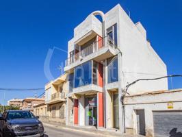 Local En venta en Los Montesinos photo 0