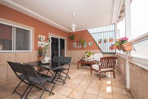  Ático En venta en Mesa Y López, Las Palmas De Gran Canaria photo 0