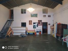 NAVE CON VIVIENDA photo 0