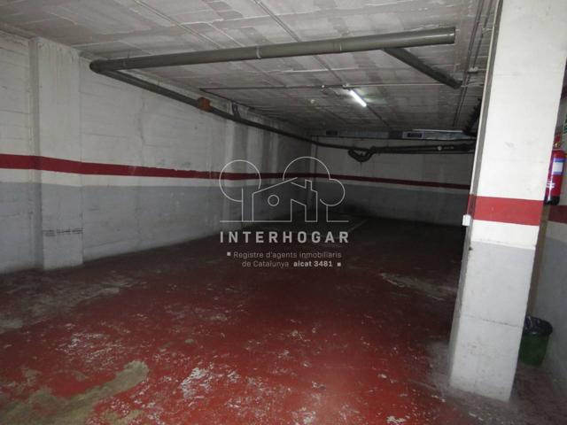 Venta plaza de parking cerca de la Sagrada Familia photo 0