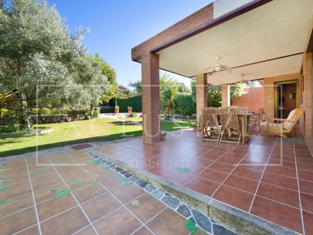 Piso En venta en Valdeolmos-Alalpardo photo 0