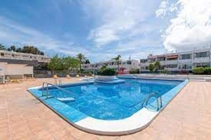Piso En venta en Arona photo 0