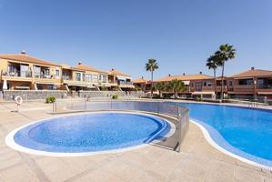 Piso En venta en Arona photo 0