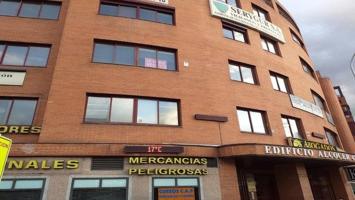 Oficina En venta en Oroquieta, Madrid photo 0