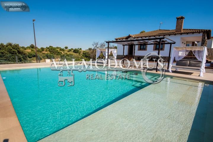 EXCLUSIVA FINCA DE LUJO photo 0