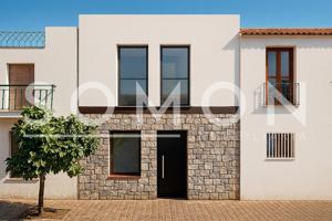 UNIFAMILIAR A ESTRENAR EN BENISANÓ photo 0