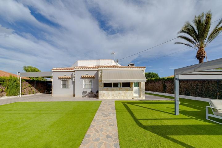 Casa En venta en Torreta Florida, Torrevieja photo 0