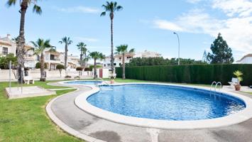 Casa De Campo En venta en Punta Prima, Orihuela Costa photo 0