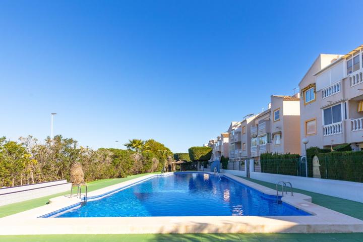 Apartamento con vistas al mar en Torreblanca, a solo 900 m de la Playa de La Mata! photo 0