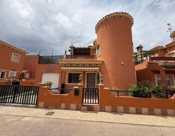 Chalet independiente en Playa Flamenca photo 0