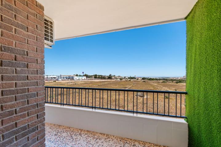 Piso En venta en Punta Prima, Torrevieja photo 0