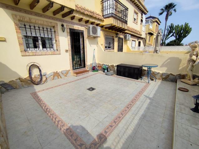 Unifamiliar Pareada En venta en La Florida, Orihuela Costa photo 0