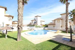 Casa De Campo En venta en Cabo Roig, Orihuela Costa photo 0