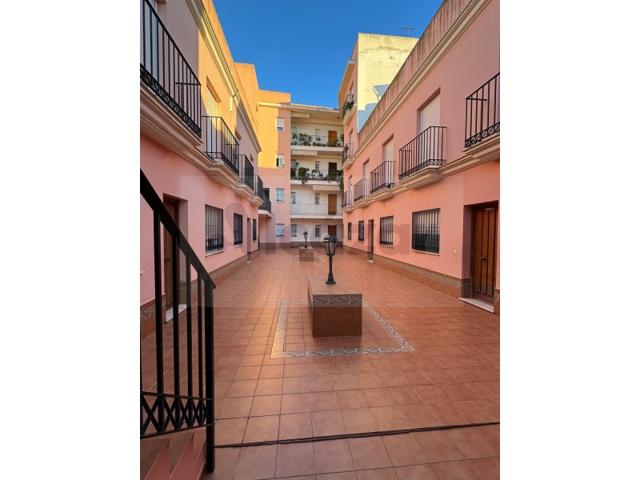 Casa En venta en Alcalá De Guadaíra photo 0