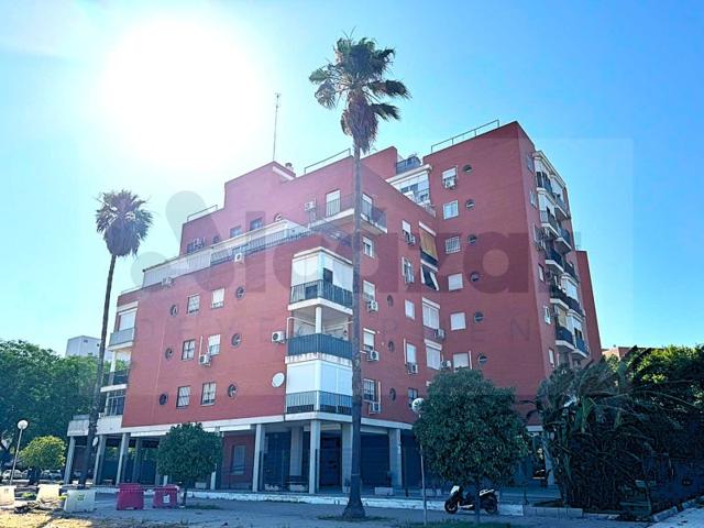 Piso En venta en Sevilla photo 0