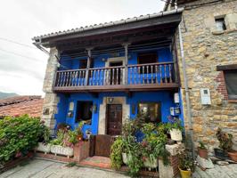 CASA CON PEQUEÑA TERRAZA, DOS HABITACIONES , DOS BAÑOS ,DESVAN Y CUARTO DE LEÑA . photo 0