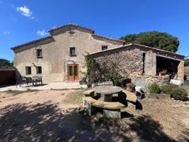 Masia en venta en Llagostera photo 0