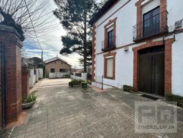 Piso En venta en Las Navas Del Marqués photo 0