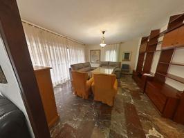 📢 ¡AMPLIO PISO EN ALQUILER EN ANTONIO MAURA CON PARKING INCLUIDO! 🏡🚗 photo 0