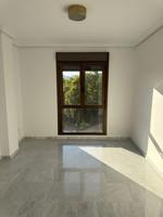 PISO EN ALQUILER EN PASEO DE LA VICTORIA, CÓRDOBA photo 0