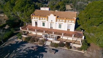 GRAN FINCA EN VENTA EN BOSCOS DE VALLS photo 0