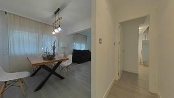 'Encanto renovado: Apartamento con amplio salón-comedor en Getxo, totalmente renovado en 2020' photo 0