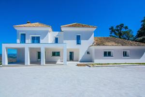 🌟 Villa de lujo en venta en Marbella, en la Costa del Sol! 🌴 photo 0