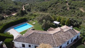 CORTIJO EN VENTA EN VILLANUEVA DEL ROSARIO - MALAGA photo 0