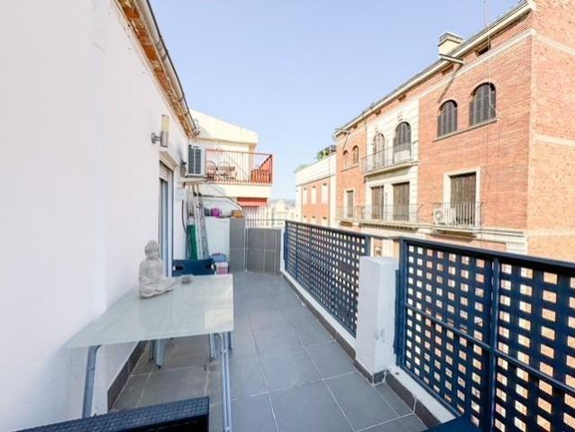 Piso en venta en calle Cardenal Remolins photo 0