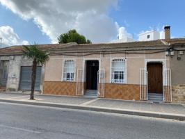 Casa adosada en planta baja en Bigastro photo 0