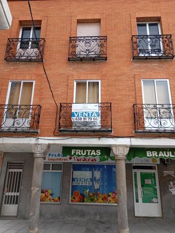 VENTA DE EDIFICIO EN EL CENTRO DE PEÑARANDA DE BRACAMONTE photo 0