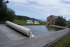 Impresionante villa en venta con piscina y vistas al mar photo 0