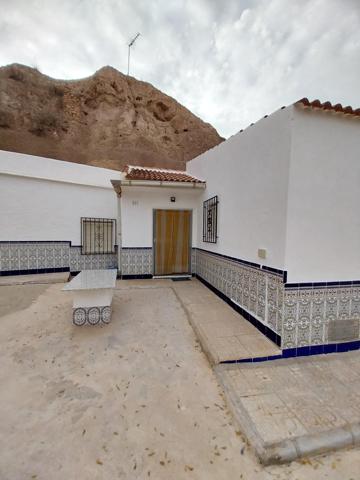 CASA CUEVA EN BÁCOR photo 0