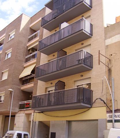 APARTAMENTO CON TERRAZA EN EL CORAZÓN DE CAMBRILS photo 0