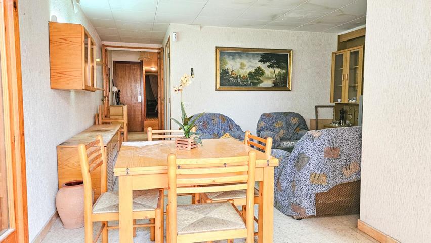 Casa de pueblo plurifamiliar para reformar en el centro de Navarcles photo 0