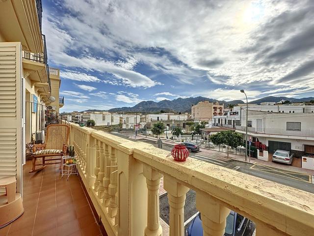 Piso en venta en Avd. Almería photo 0