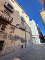 Edificion en venta en Valls, Tarragona photo 0