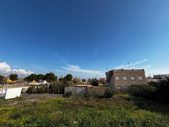 TERRENO URBANO CON VISTA AL MAR photo 0