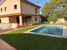 ESPECTACULAR CASA INEPENDIENTE !!!!! photo 0