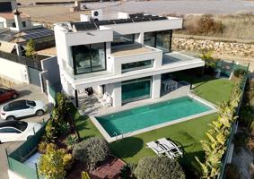 UNA VILLA DE LUJO EN VERA PLAYA PARA VIVIR LA VIDA QUE TE MERECES photo 0