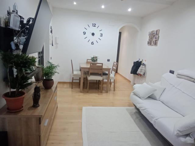 ¡Piso con encanto en el corazón de Torredembarra! photo 0