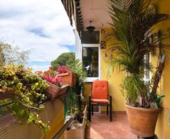 Apartamento de 3 dormitorios en Marbella photo 0