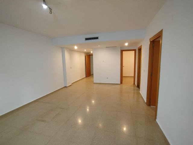 OPORTUNIDAD PISO VENTA EN NÁQUERA CON PARKING, TRASTERO Y PISCINA COMUNITARIA photo 0